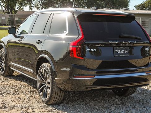New 2026 Volvo XC90 B5 Plus w/ Protection Package image 8