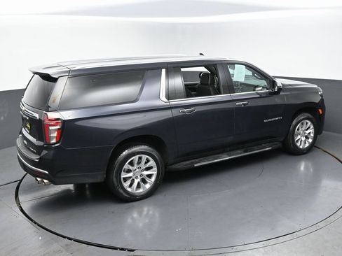 Used 2023 Chevrolet Suburban Premier image 42