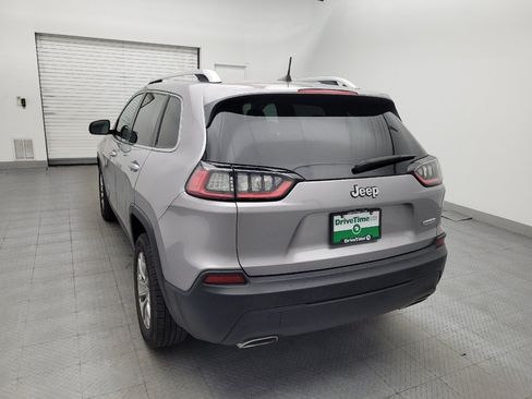 Used 2019 Jeep Cherokee Latitude Plus FWD image 7