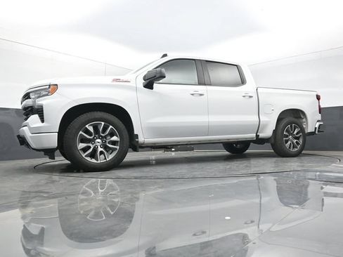 Used 2023 Chevrolet Silverado 1500 RST w/ Z71 Off-Road Package AWD/4WD image 42