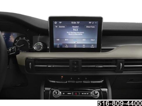 Used 2022 Lincoln Corsair AWD w/ Premium Package image 11