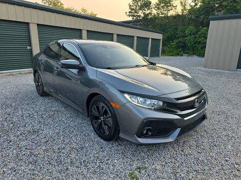 Used 2019 Honda Civic EX image 7