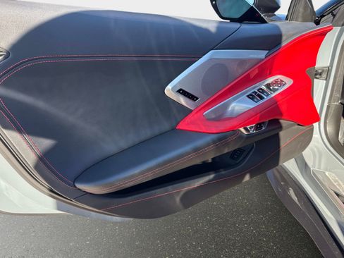 Used 2025 Chevrolet Corvette Z06 image 22