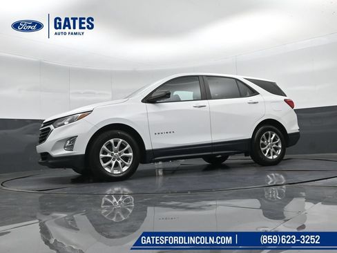 Used 2020 Chevrolet Equinox LS FWD image 40