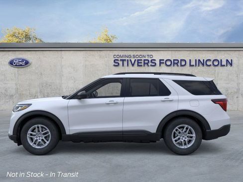 New 2026 Ford Explorer Active image 3