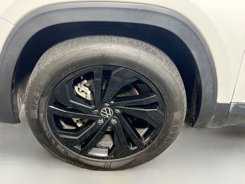 Used 2022 Volkswagen Atlas SE image 13