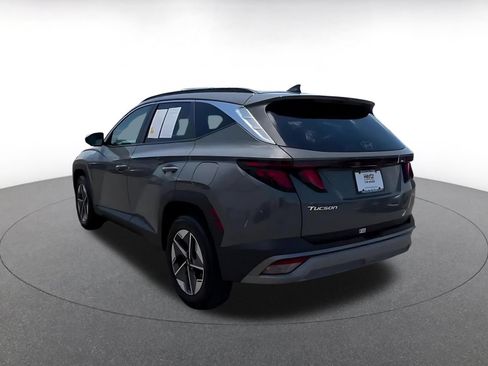 Used 2025 Hyundai Tucson SEL AWD/4WD image 11