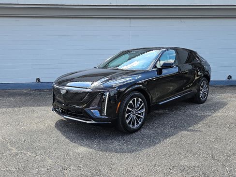 New 2026 Cadillac Lyriq Premium Sport image 1