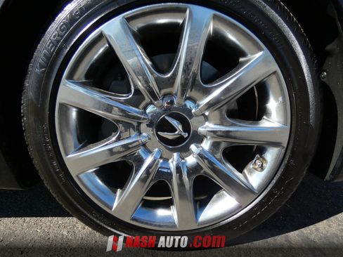 Used 2013 Hyundai Equus Signature RWD image 21