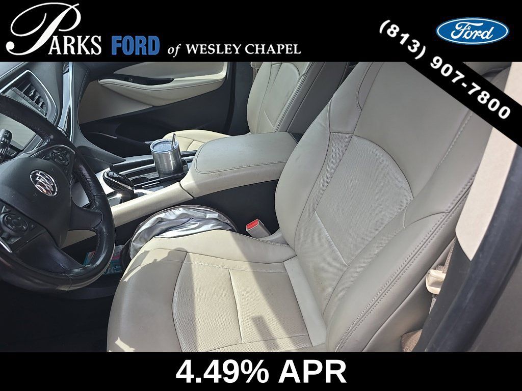 Used 2020 Buick Enclave Premium w/ Surround and Sites Package FWD image 10