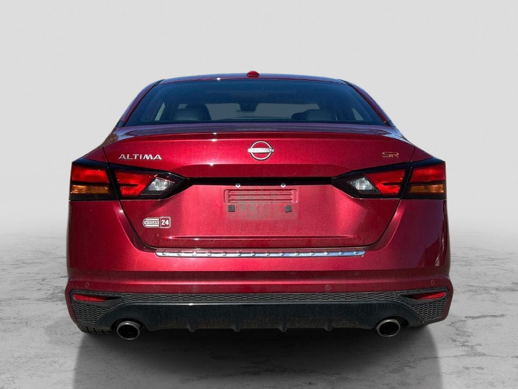 Certified 2023 Nissan Altima 2.5 SR w/ SR Premium Package FWD image 4