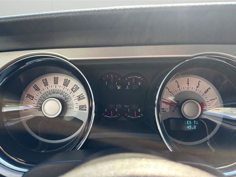 Used 2011 Ford Mustang Premium w/ 203A Rapid Spec Order Code image 13