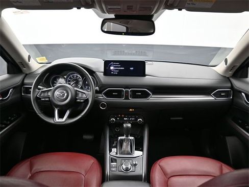Certified 2023 MAZDA CX-5 Carbon Edition image 23