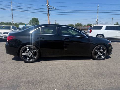 Used 2019 Mercedes-Benz A 220 image 9