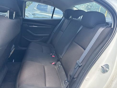 Used 2020 MAZDA MAZDA3 Sedan FWD image 14
