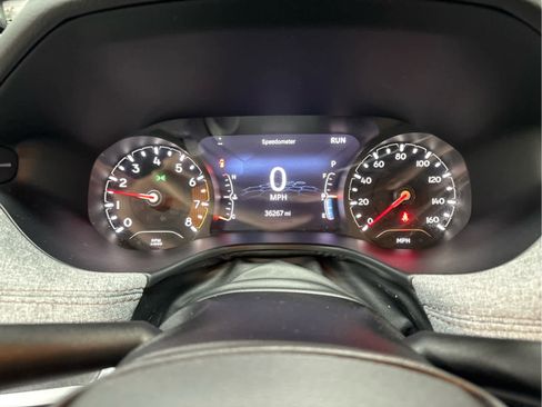 Used 2022 Jeep Compass Latitude image 11