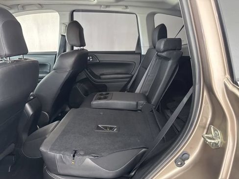 Used 2014 Subaru Forester 2.5i Touring AWD/4WD image 30