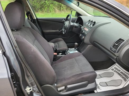 Used 2012 Nissan Altima 2.5 S FWD image 12