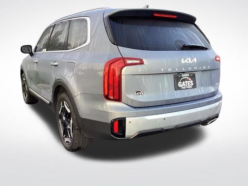 Used 2024 Kia Telluride S AWD/4WD image 8