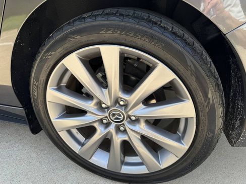 Used 2021 MAZDA MAZDA3 s FWD image 17