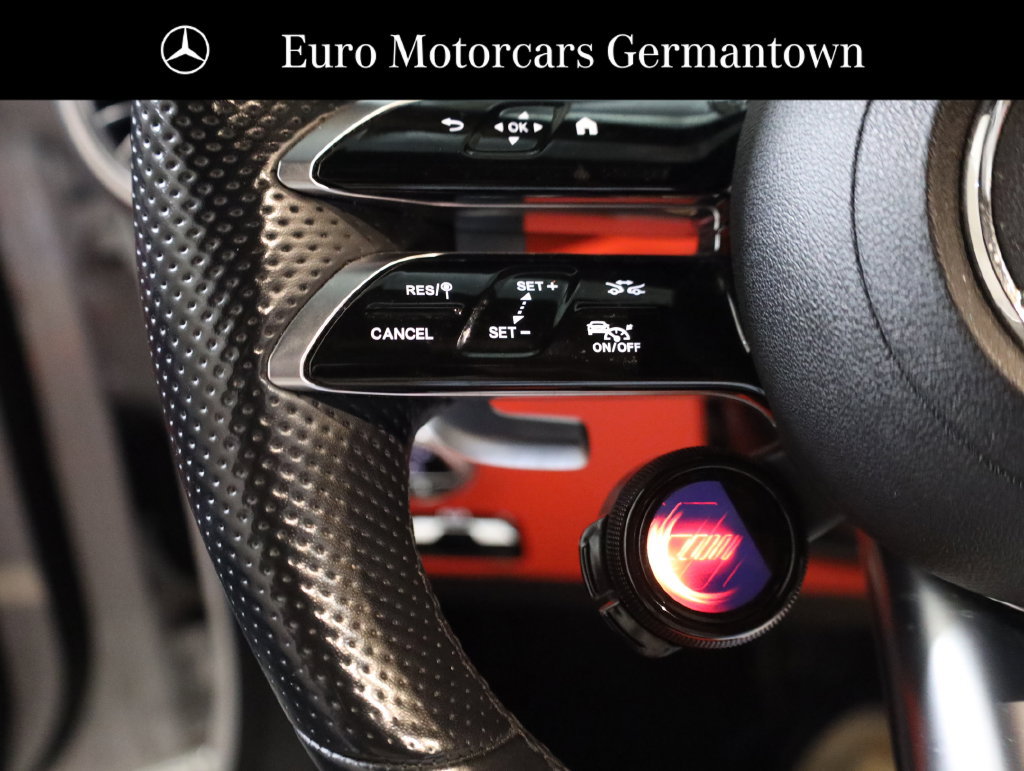 Certified 2022 Mercedes-Benz SL 55 AMG 4MATIC w/ Driver Assistance Package image 8