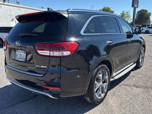 Used 2016 Kia Sorento SX FWD image 8