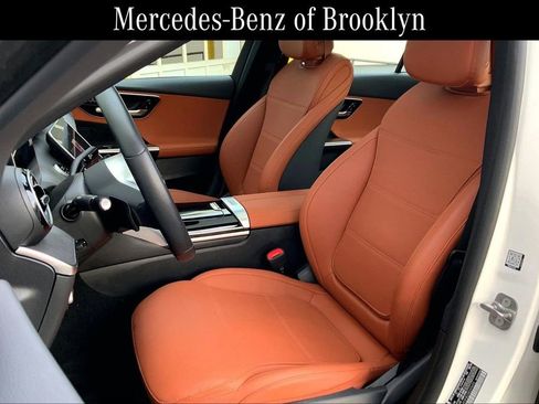 Certified 2025 Mercedes-Benz C 300 4MATIC Sedan image 7