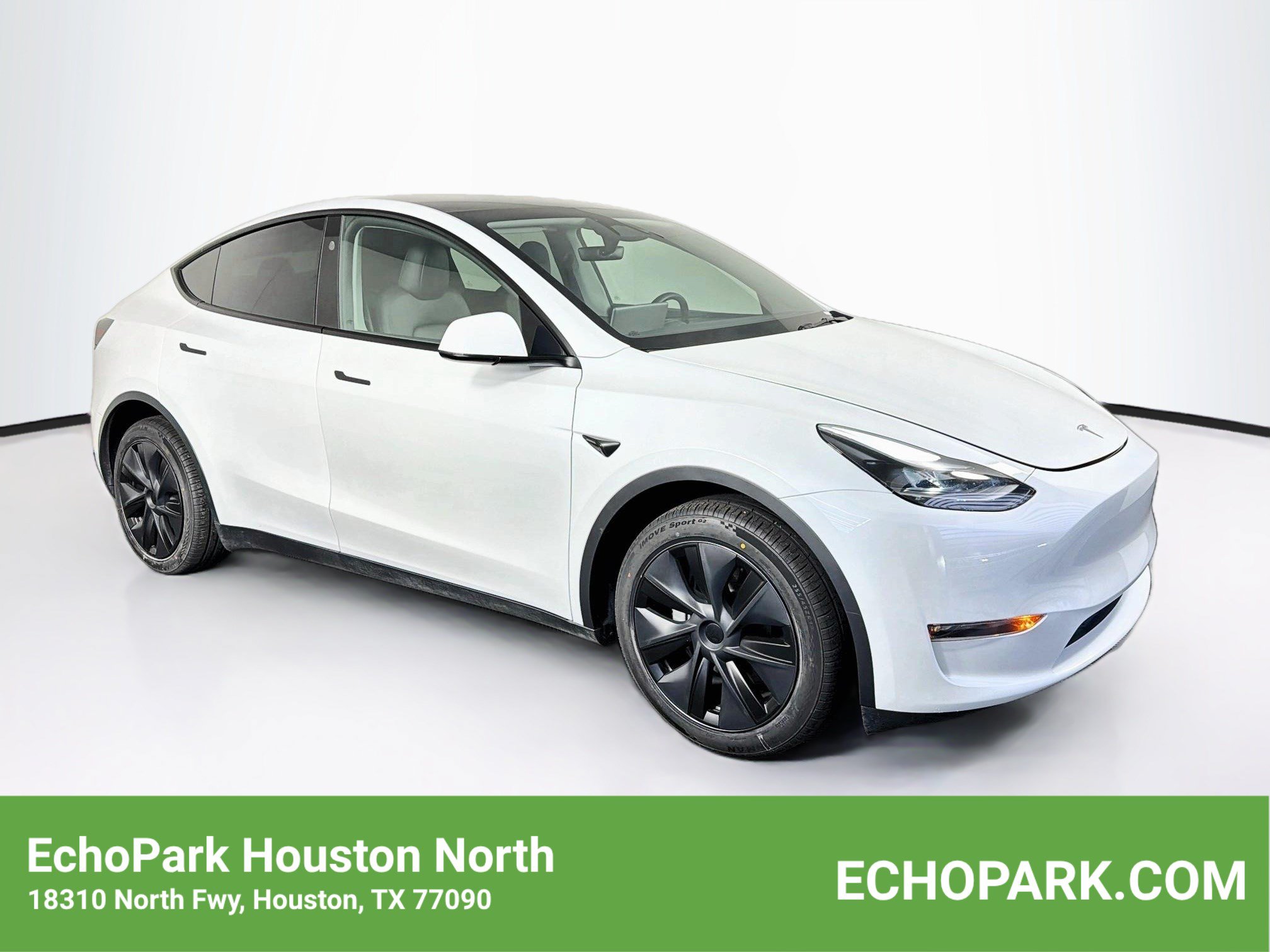Used 2025 Tesla Model Y Long Range AWD/4WD image 1