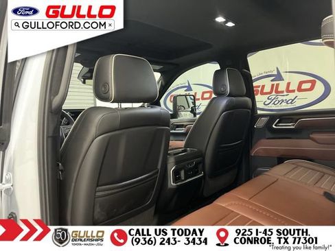 Used 2026 GMC Sierra 3500 Denali Ultimate AWD/4WD image 15