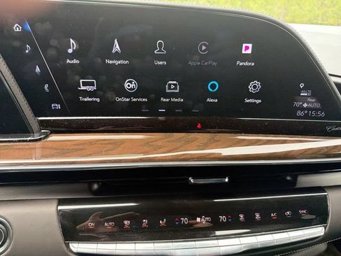 Used 2024 Cadillac Escalade Sport Platinum w/ LPO, ONYX Package AWD/4WD image 22