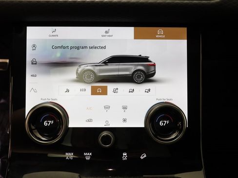 Used 2022 Land Rover Range Rover Velar R-Dynamic S image 13