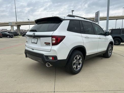 Used 2022 Honda Passport TrailSport image 17