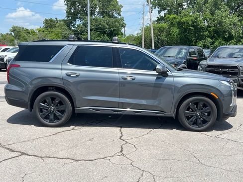 Used 2025 Hyundai Palisade XRT FWD image 3