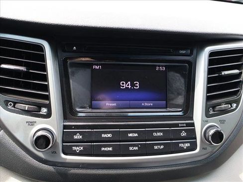 Used 2016 Hyundai Tucson Sport AWD/4WD image 19
