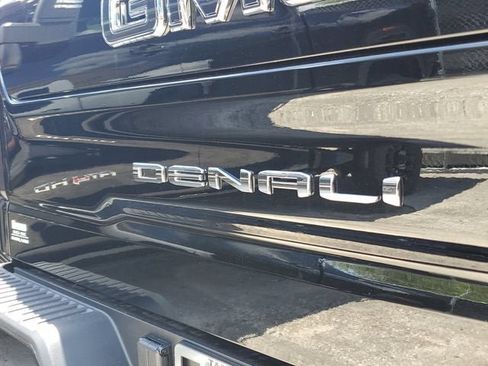New 2026 GMC Sierra 1500 Denali Ultimate AWD/4WD image 9