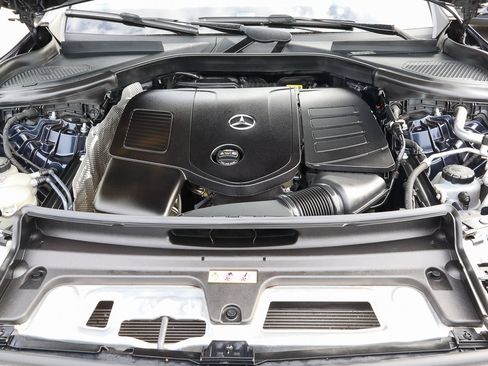 Used 2023 Mercedes-Benz GLC 300 4MATIC image 20