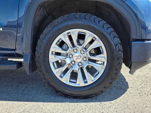 Certified 2021 GMC Sierra 1500 Denali w/ Technology Package AWD/4WD image 9