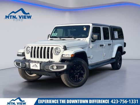 Used 2021 Jeep Gladiator Overland image 1