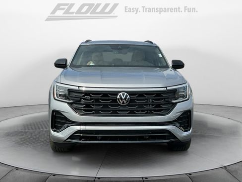 New 2026 Volkswagen Atlas Cross Sport SEL R-Line image 2