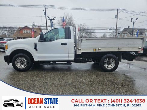 Used 2017 Ford F250 XL image 2
