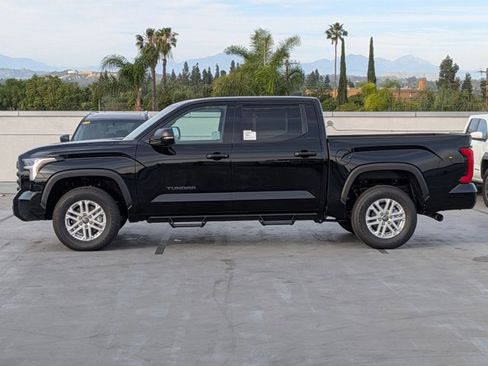 New 2026 Toyota Tundra SR5 image 5