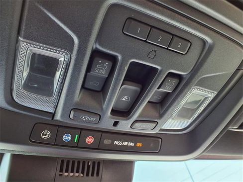 Used 2024 GMC Sierra 1500 AT4 w/ AT4 Premium Package image 15