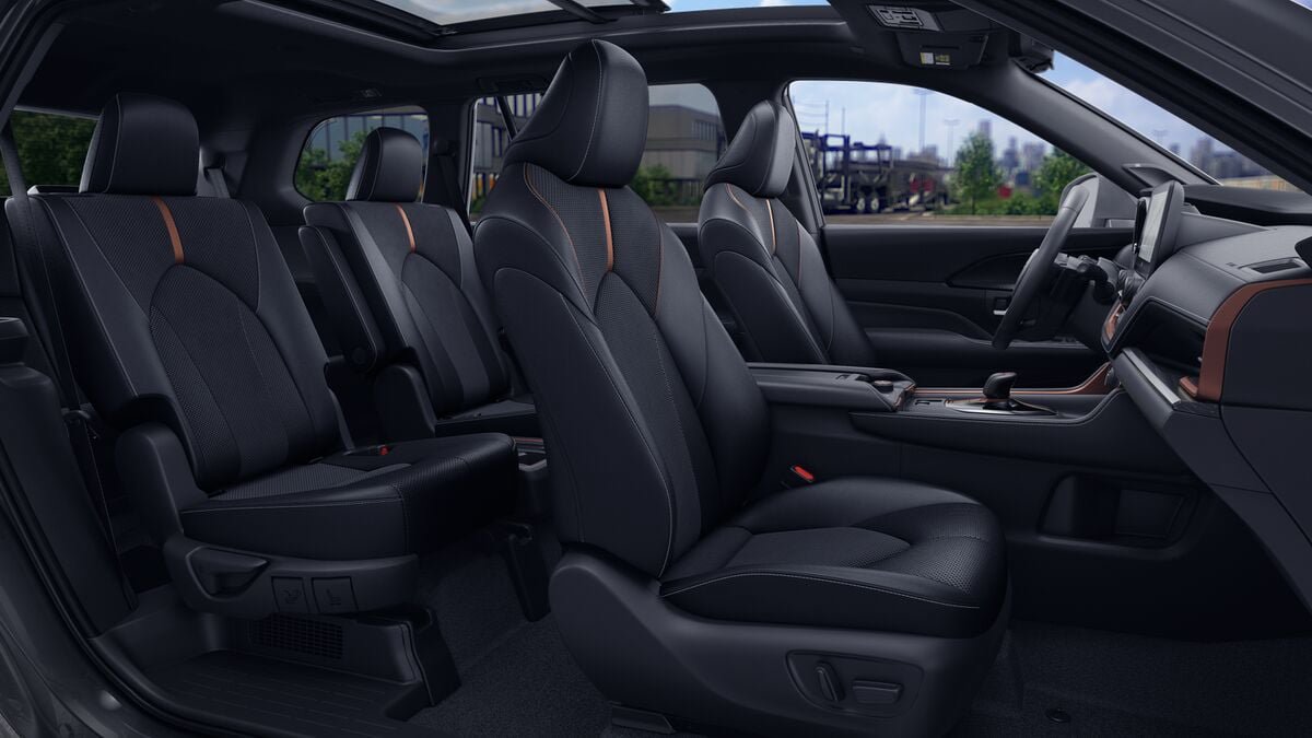 New 2026 Toyota Grand Highlander AWD Hybrid image 20