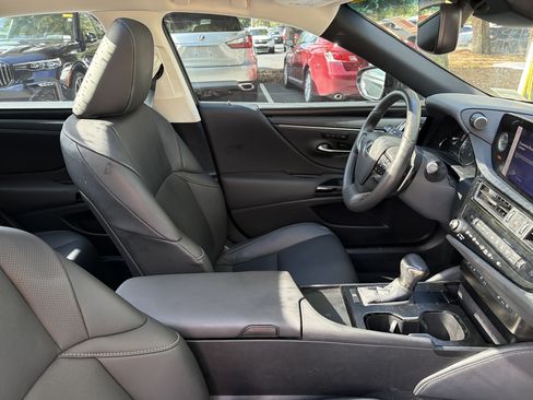 Used 2023 Lexus ES 350 w/ Premium Package FWD image 41
