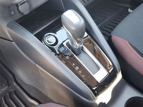 New 2025 Nissan Versa SR image 15