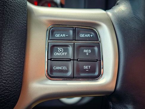 Used 2017 RAM 1500 Laramie w/ Convenience Group AWD/4WD image 20