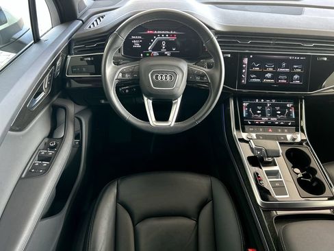 Used 2025 Audi Q7 3.0T Premium Plus AWD/4WD image 36