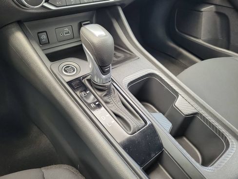 Used 2025 Nissan Sentra S FWD image 29