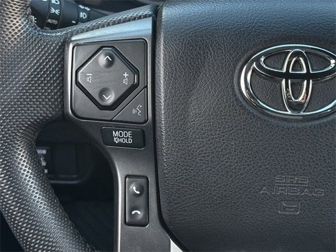 Used 2021 Toyota Tacoma TRD Sport image 15