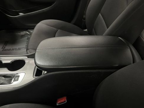 Used 2024 Chevrolet Malibu LT image 18